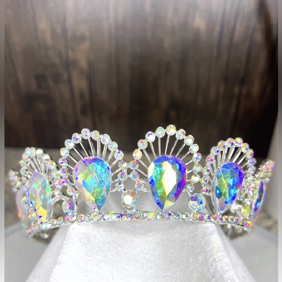 Accessories - Silver Round Crown for Women, Wedding Headband, Birthday Girl, Prom, Party Gift